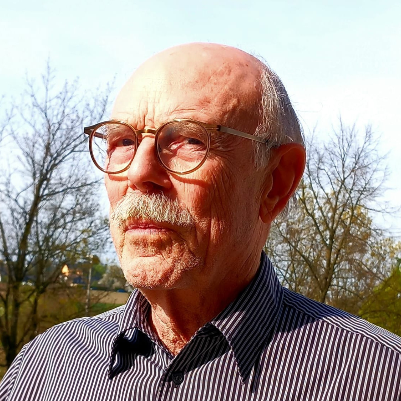  Gnter Neumann